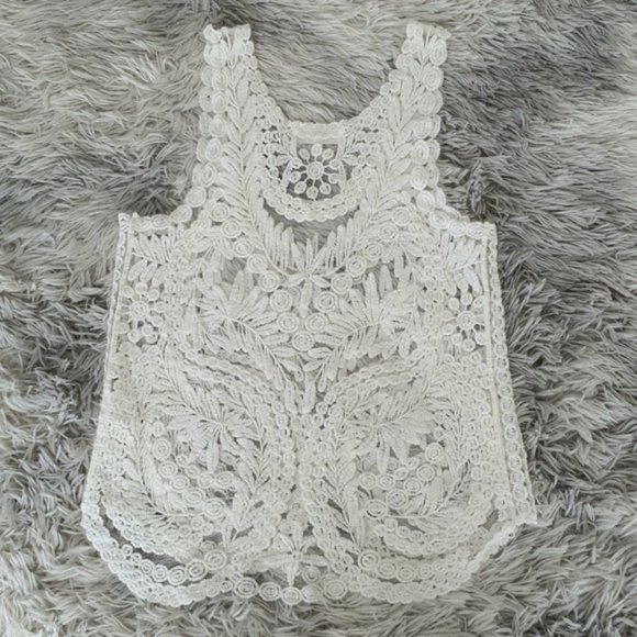 Julie White Embroidered  Sleeveless Top Size S/M - Picture 11 of 15